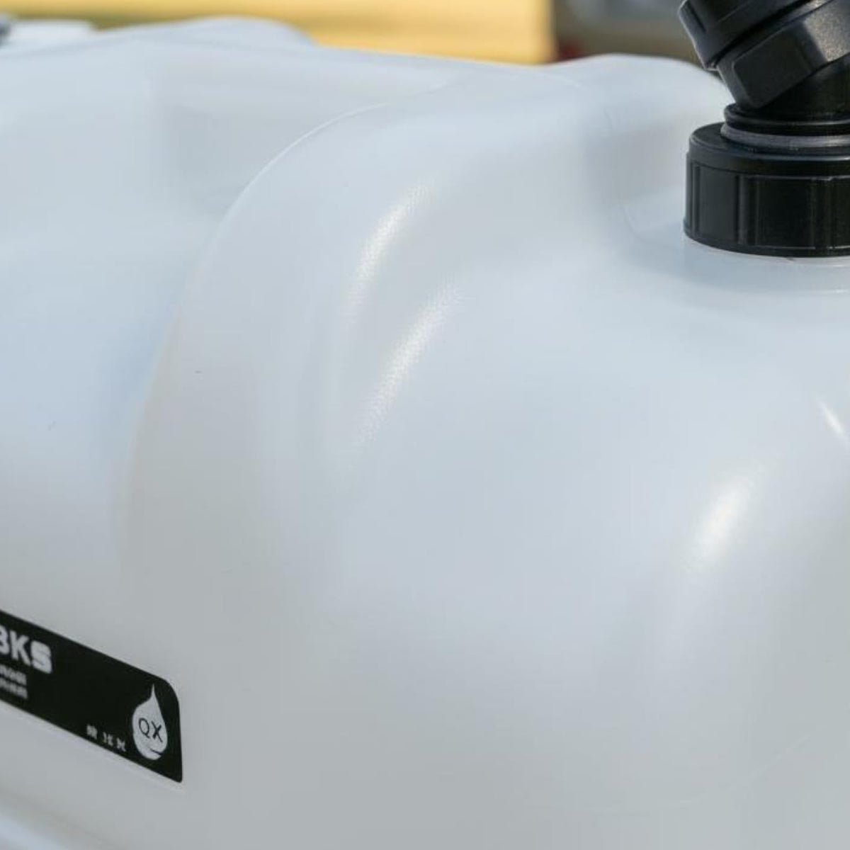 Black Portable Water Tank with Faucet and Wheels G86021