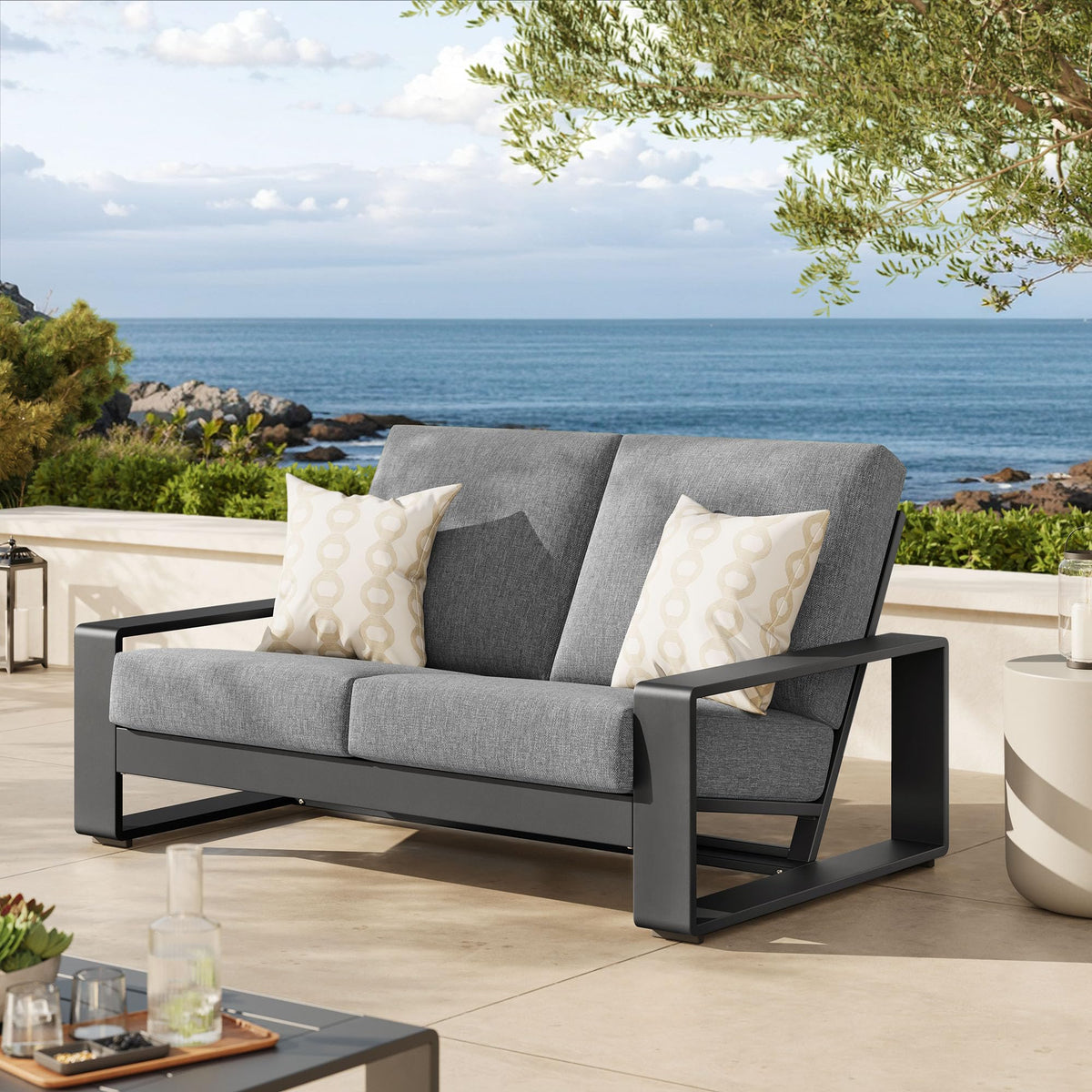Light Gray Aluminum Outdoor Loveseat with Removable Cushions Z954020