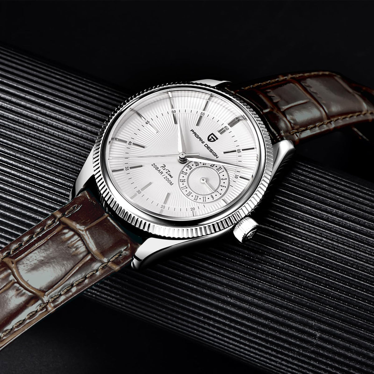 40mm Stainless Steel Quartz Wristwatch with Date Display B9162