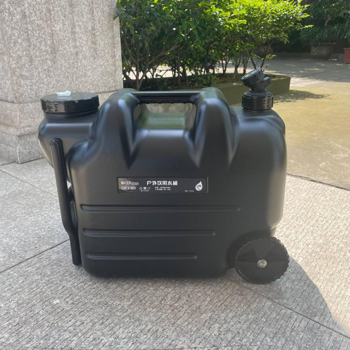 Black Portable Water Tank with Faucet and Wheels G86021