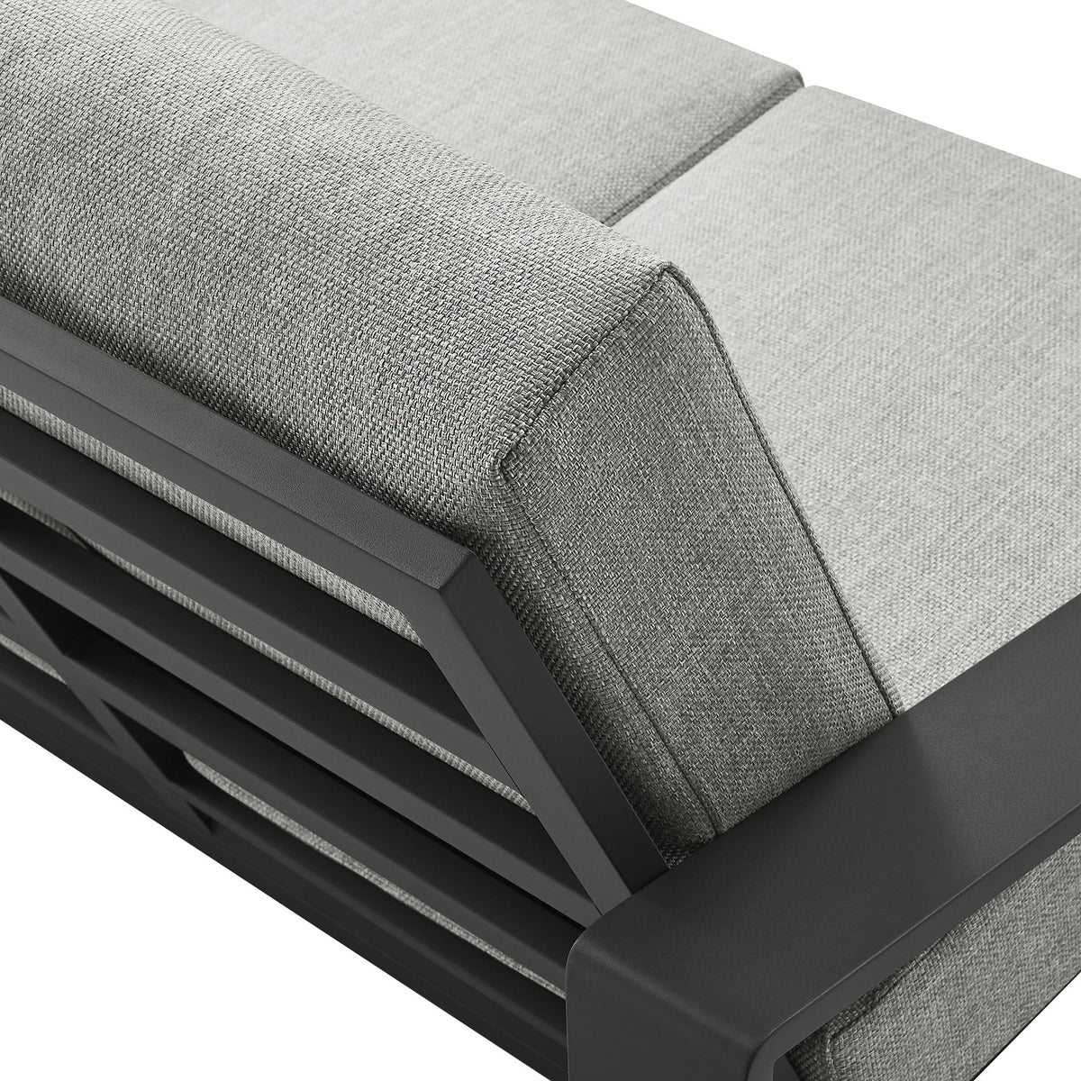 Light Gray Aluminum Outdoor Loveseat with Removable Cushions Z954020